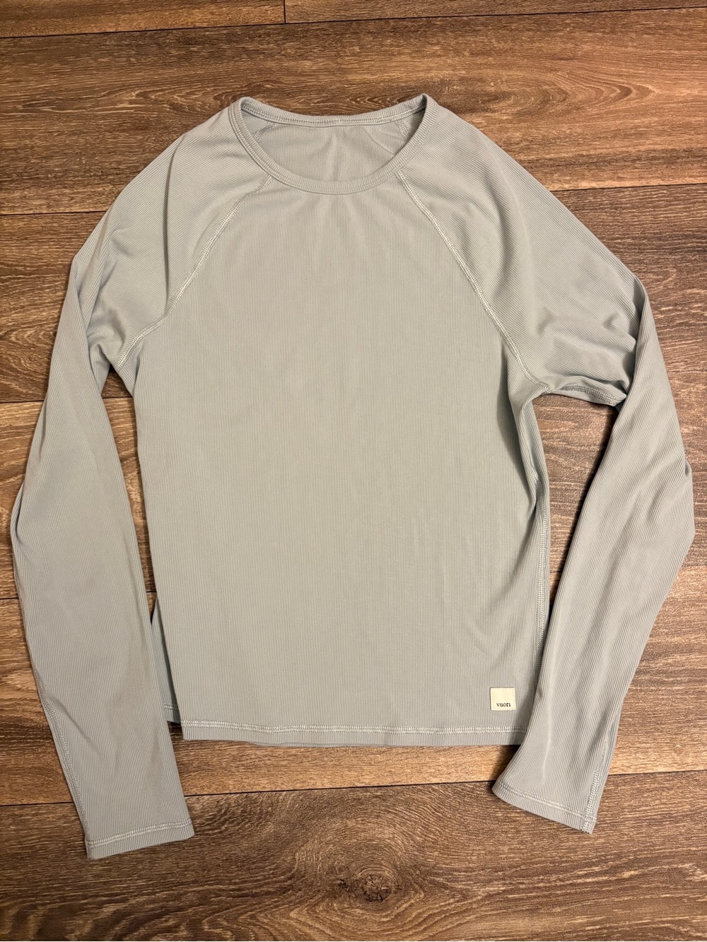 Vuori Long Sleeve Pose Crew Blue Haze Ribbed Fitted Top Size Small